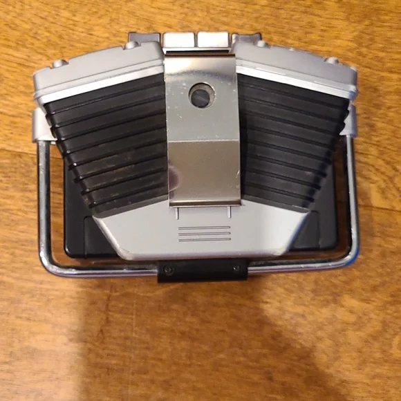 Harley Davidson cassette player - Picture 2 of 4